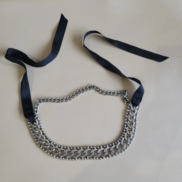 Gorgeous Womens Black Chain Black Ribbon Tie Necklace Chunky - Picture 6 of 10